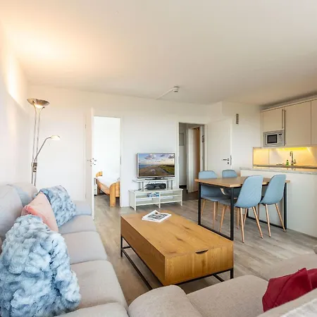 Apartment 143 Id 128